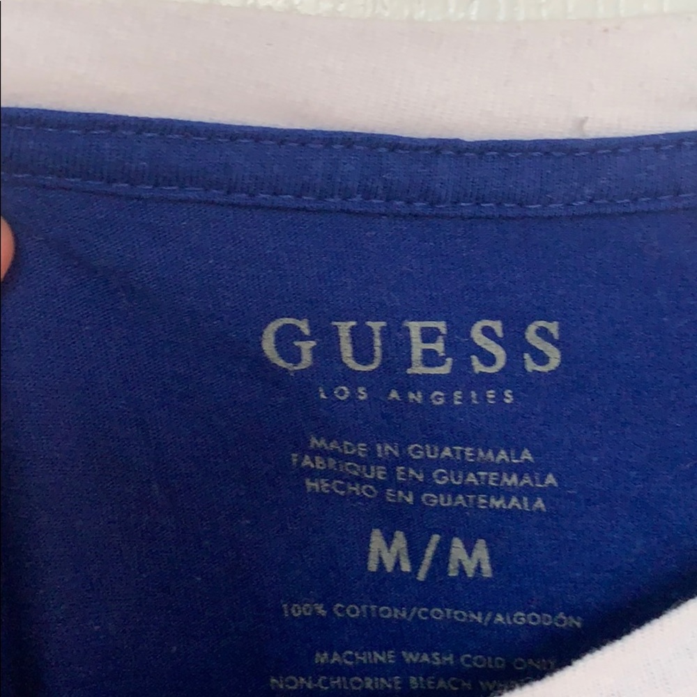 Guess t-shirt - Picture 2 of 2